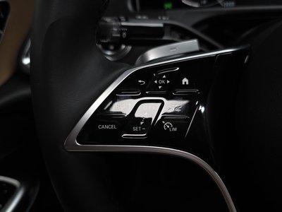 صورة مصغرة 24 لـ 2025 Mercedes-BENZ E-CLASS
