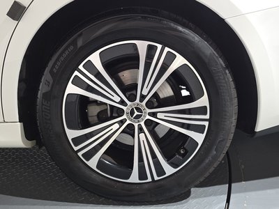 صورة 8 لـ 2025 Mercedes-BENZ E-CLASS