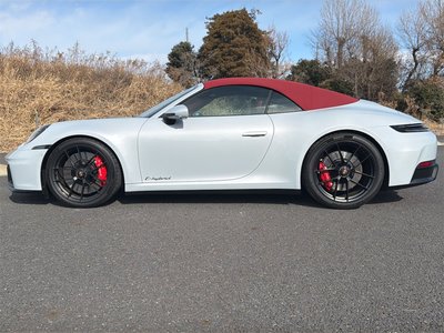 PORSCHE 911 CABRIOLET - 10