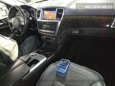 MERCEDES-BENZ GL - 3