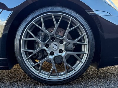 PORSCHE 911 CARRERA - 9