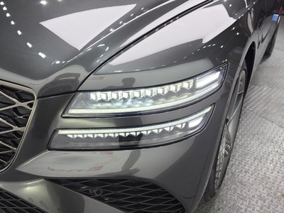 GENESIS G80 (RG3) - 9