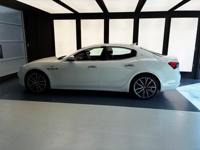 صورة 2 لـ 2023 Maserati GHIBLI