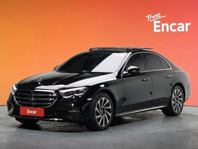 MERCEDES-BENZ E-CLASS - 1