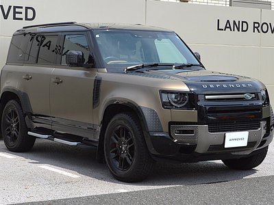 LAND ROVER DEFENDER - 4