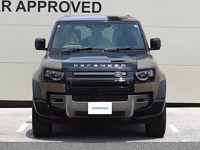 LAND ROVER DEFENDER - 3
