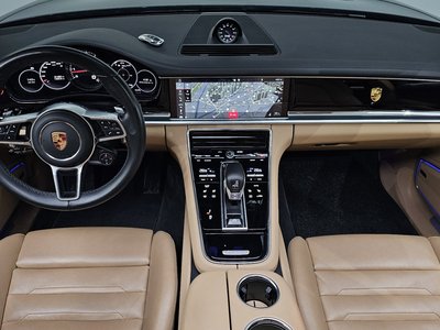 PORSCHE PANAMERA - 5