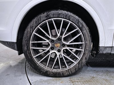 PORSCHE CAYENNE - 6
