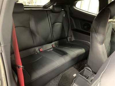 TOYOTA GR YARIS - 10