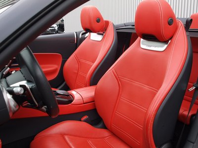 2025 Mercedes-BENZ SL AMG 缩略图 32