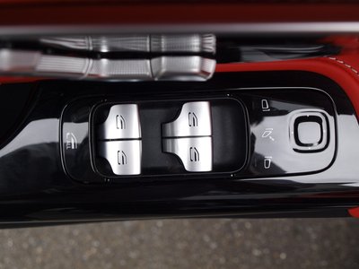 2025 Mercedes-BENZ SL AMG 缩略图 26