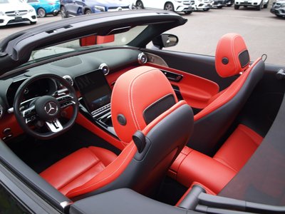 2025 Mercedes-BENZ SL AMG 缩略图 35