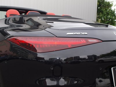 2025 Mercedes-BENZ SL AMG 缩略图 18