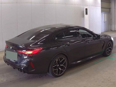 BMW M8 GRAN COUPE - 6