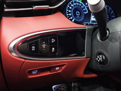 2022 Genesis GV70 thumbnail 26