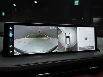 2022 Genesis GV70 thumbnail 21