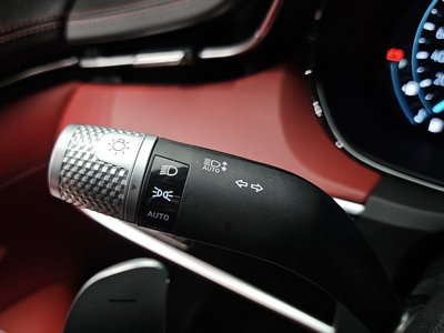 2022 Genesis GV70 thumbnail 29