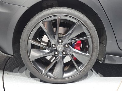 صورة 6 لـ 2022 Genesis THE NEW G70