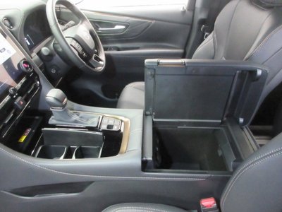 صورة مصغرة 28 لـ 2025 Toyota ALPHARD