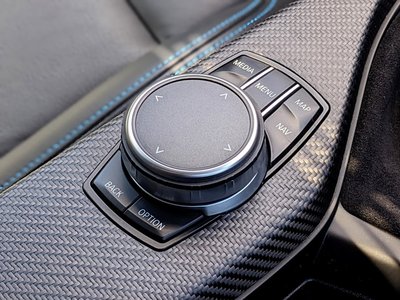 صورة مصغرة 25 لـ 2019 BMW M2 COMPETITION