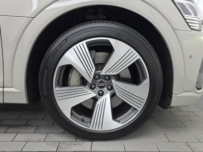 2022 AUDI E-TRON 照片 8