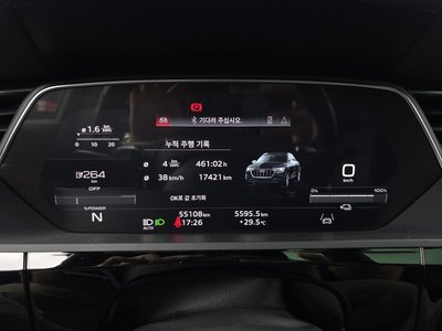 2022 AUDI E-TRON 缩略图 11