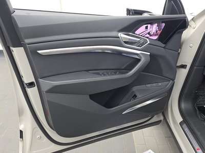 2022 AUDI E-TRON 缩略图 14