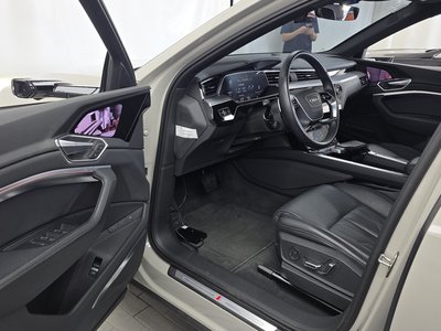 2022 AUDI E-TRON 缩略图 13