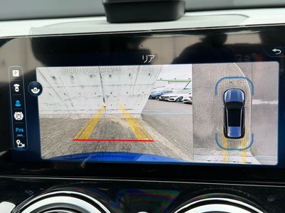 MERCEDES-BENZ GLB - 4