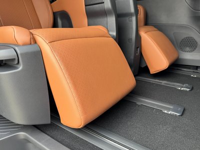 2026 Toyota VELLFIRE — миниатюра 49