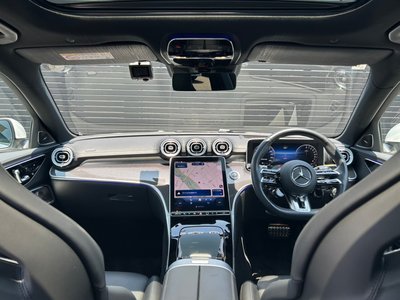 2025 Mercedes-BENZ C-CLASS AMG thumbnail 60