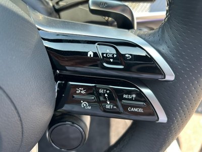 2025 Mercedes-BENZ C-CLASS AMG thumbnail 25