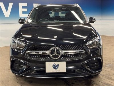 MERCEDES-BENZ GLA - 9