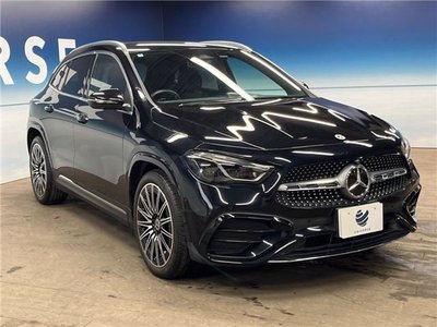 MERCEDES-BENZ GLA - 8