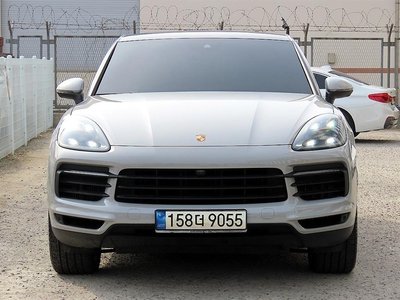 PORSCHE CAYENNE - 1