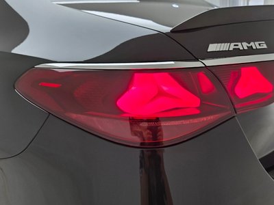 MERCEDES-BENZ E-CLASS - 6