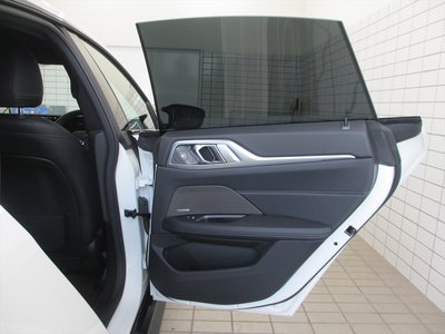 2022 BMW I4 photo 22