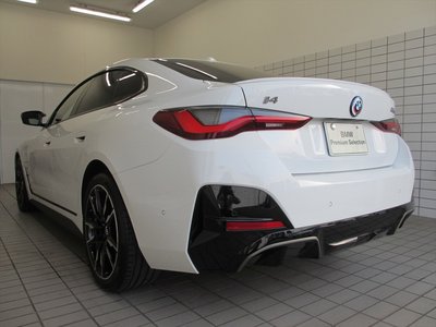 2022 BMW I4 photo 13