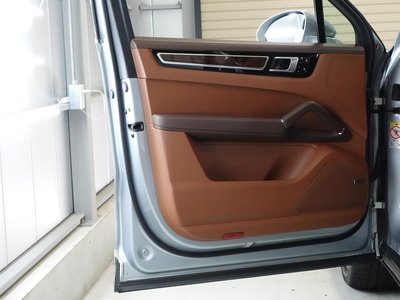 صورة مصغرة 18 لـ 2021 Porsche CAYENNE