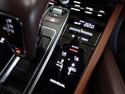 صورة مصغرة 49 لـ 2021 Porsche CAYENNE