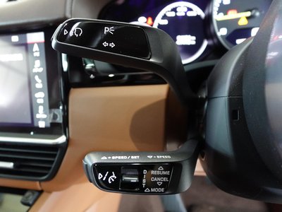 صورة مصغرة 54 لـ 2021 Porsche CAYENNE