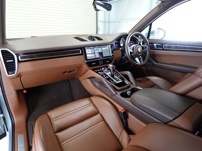 صورة مصغرة 15 لـ 2021 Porsche CAYENNE