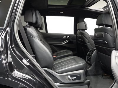 2023 BMW X7 缩略图 18