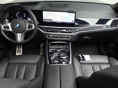 2023 BMW X7 photo 5