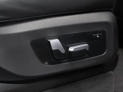 2023 BMW X7 缩略图 32