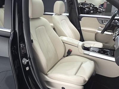 MERCEDES-BENZ GLB - 10