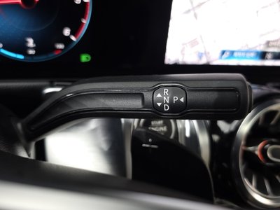 MERCEDES-BENZ GLB - 9