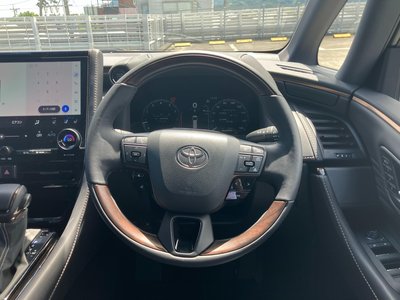 TOYOTA ALPHARD - 10