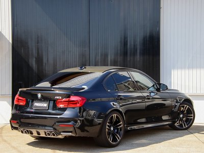 BMW M3 SEDAN - 5