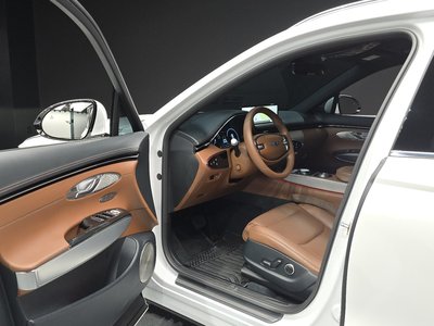 صورة مصغرة 13 لـ 2021 Genesis GV70